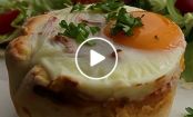 VIDEO: Easy Cheesy Mini Pizzas