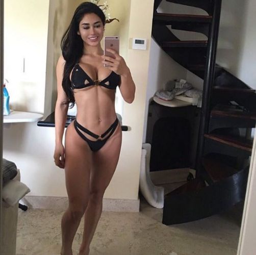 PHOTOS We Cant Get Enough Of SEXY Joselyn Cano