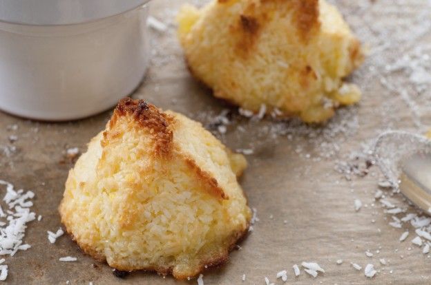 Coconut macaroons