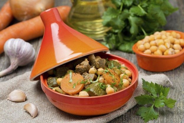 Moroccan: Chicken tagine