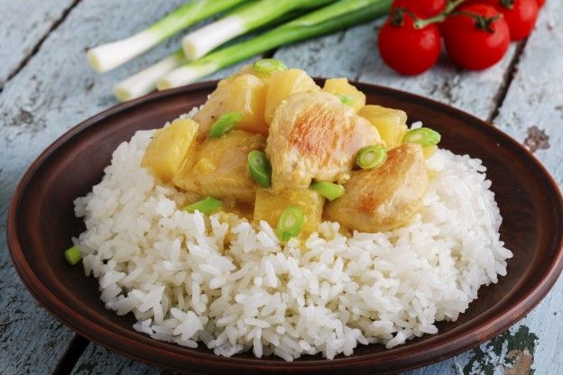 Pineapple chicken curry