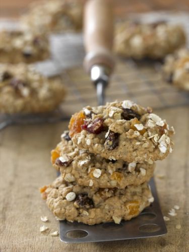 Oatmeal apricot cookies