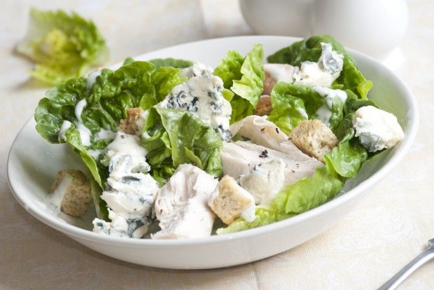 Blue cheese chicken salad