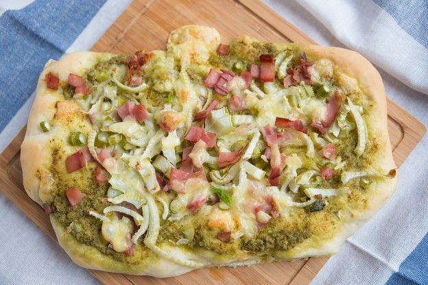 Pesto pizza