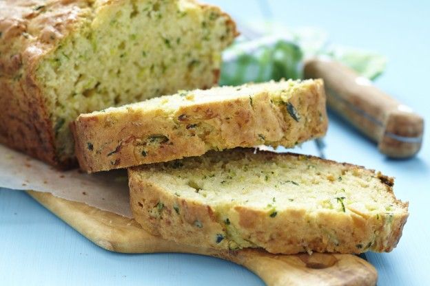 Savory pesto cake