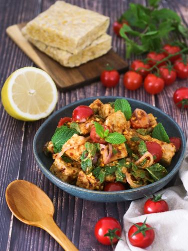 Thai Tempeh Salad