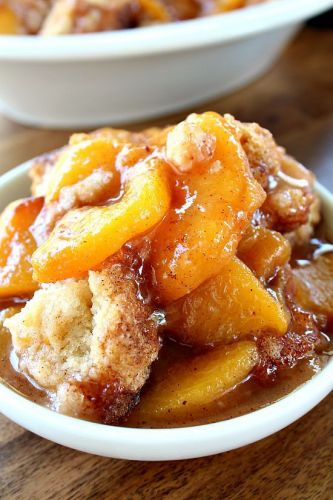 FRESH PEACH COBBLER