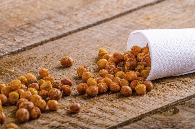 Spicy roasted chickpeas