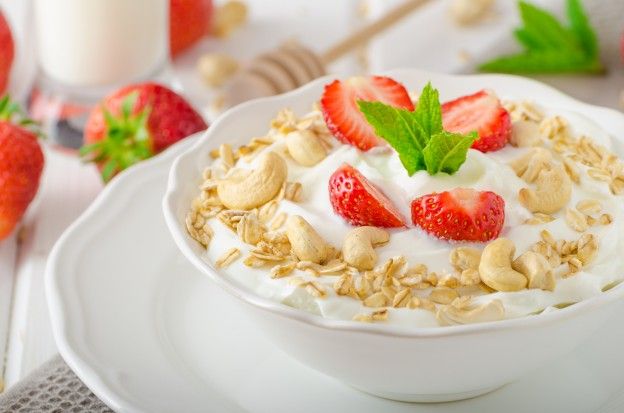 Strawberry granola bowl