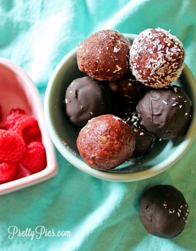 Dark Chocolate Raspberry Truffles