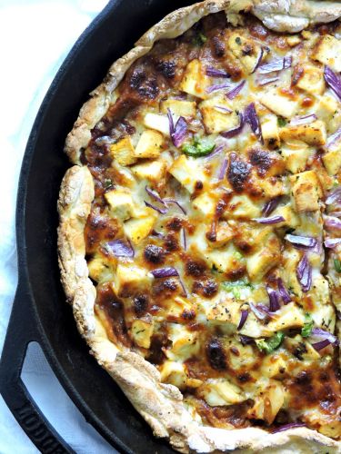 Cast Iron Barbecue Chicken Pizza