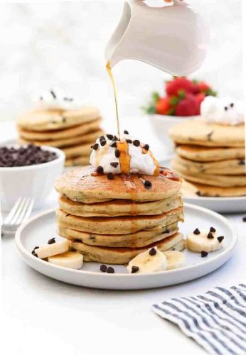 fluffy gluten-free chocolate chip pancakes