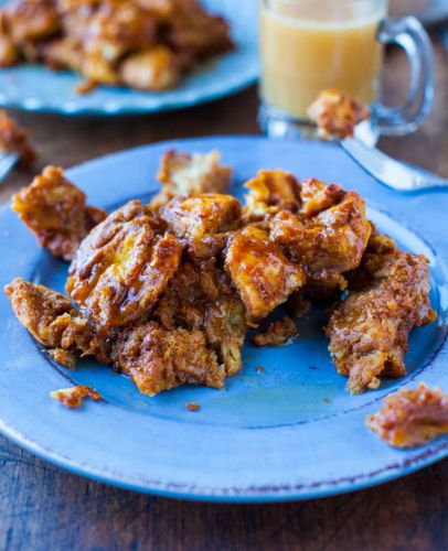 Pumpkin Cinnamon Overnight Pull-Apart French Toast with Vanilla Maple Butter