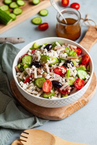 Easy Greek Pasta Salad