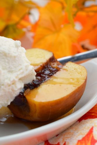 Slow Cooker Baked Apples