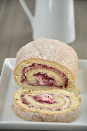 Jelly-filled Swiss roll