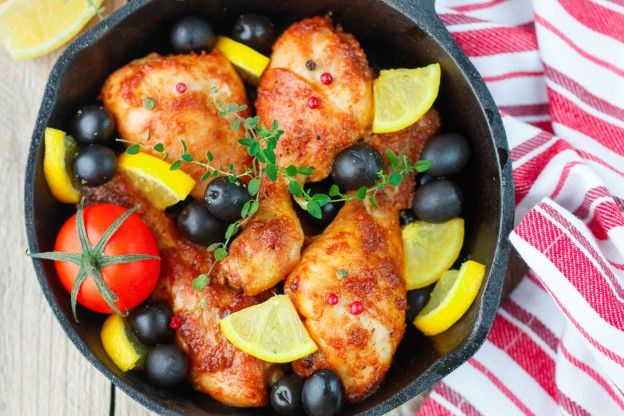 One-pan chicken and olives