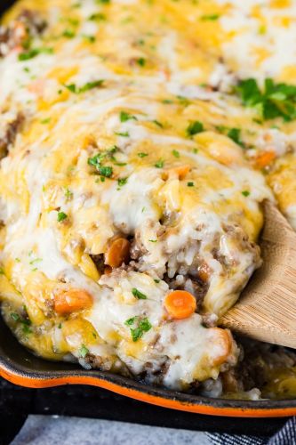 Instant Pot Cheesy Ground Beef and Rice Casserole