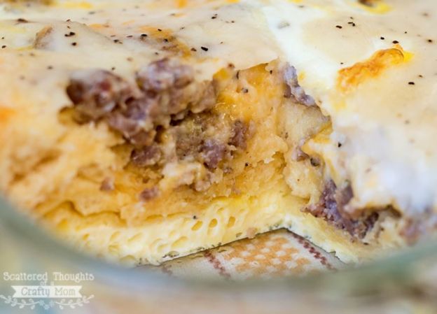 Biscuits And Gravy With Sausage And Egg Breakfast Casserole