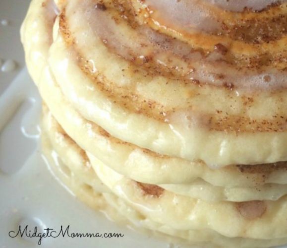 Cinnamon roll pancakes with cream cheese glaze