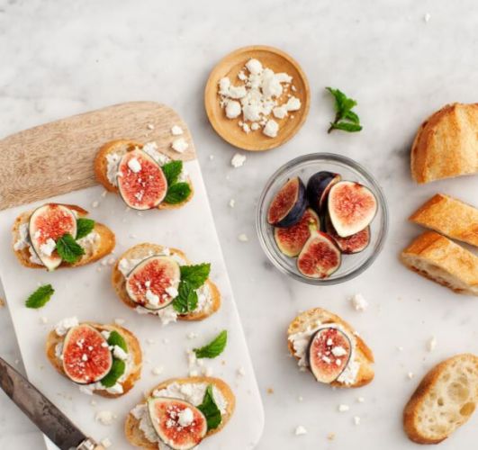 FIG, FETA & MINT CROSTINI