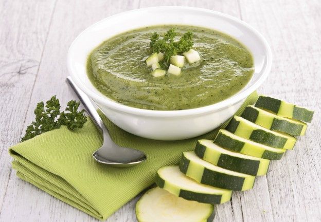 Creamy veggies and zucchini soup