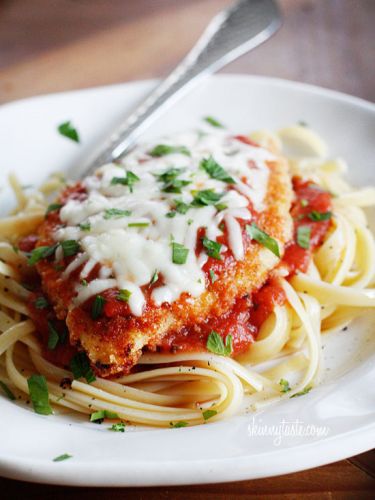 Baked chicken Parmesan