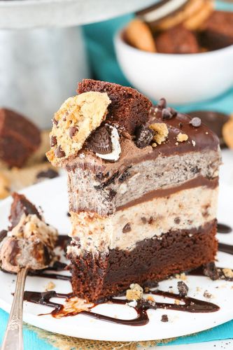 Oreo Brookie Ice Cream Cake