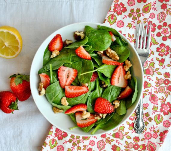 Strawberry Spinach Salad with Sweet Lemon Dressing