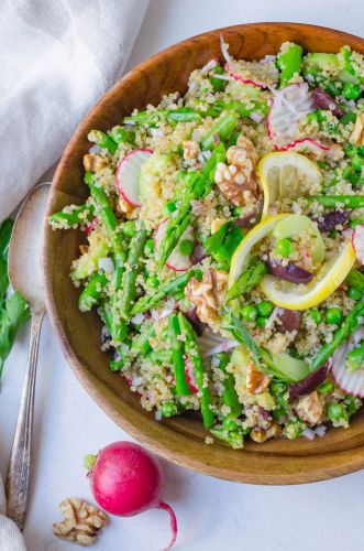 Zesty Quinoa Salad with Lemon Tarragon Dressing