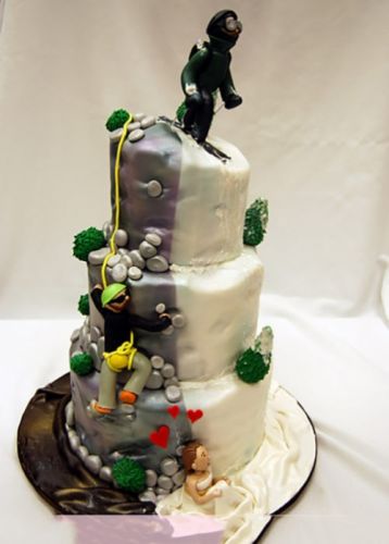 FUN, Quirky Wedding Cakes