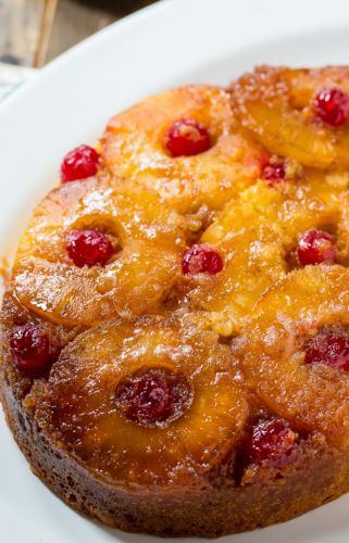 Slow Cooker Pineapple Upside Down Cake