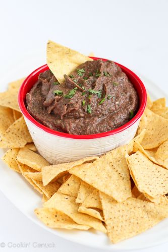 5-minute black bean dip