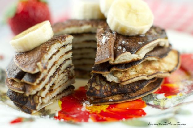 2-ingredient banana pancakes