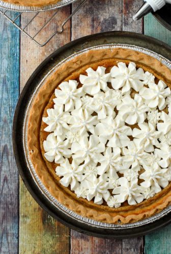 Sour Cream Raisin Pie