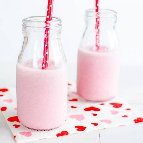 No Sugar-Added Strawberry Shakes