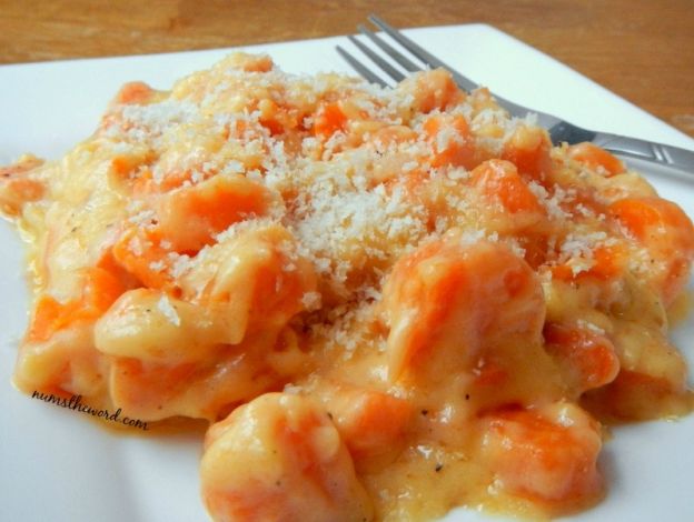 Cheesy Carrot Casserole