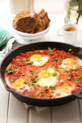 Shakshuka, Middle East