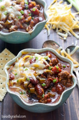 Slow cooker beef and bean chili