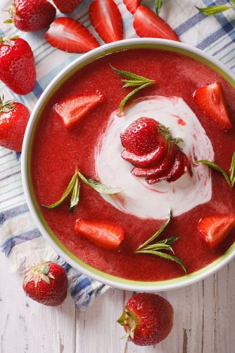 strawberry soup