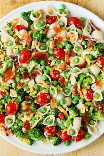 Broccoli bacon ranch pasta salad