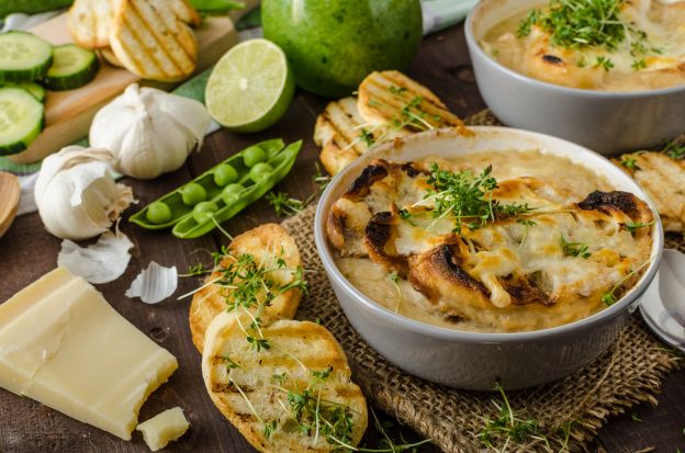 Cheesy vegetable soup