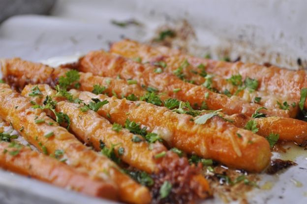 Parmesan roasted carrots