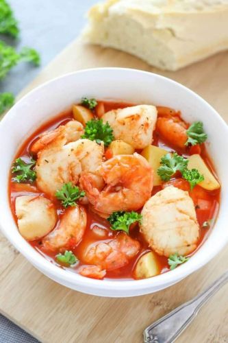 Slow Cooker Seafood Stew