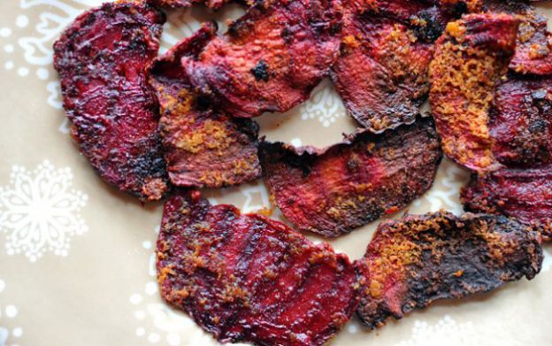 Chili Roasted Beet Chips