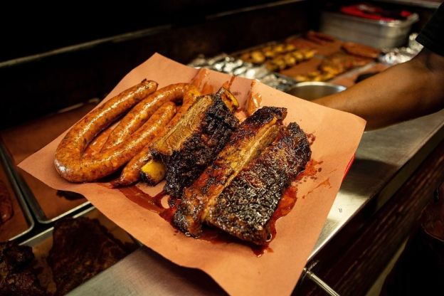 Cooper’s Old Time Pit Bar-B-Que - Llano, TX