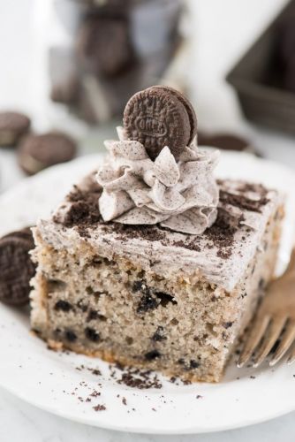 Cookies and Cream Sheet Cake