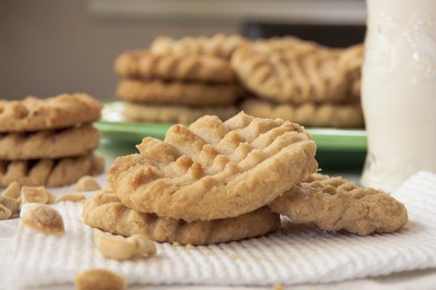 Quick peanut butter cookies