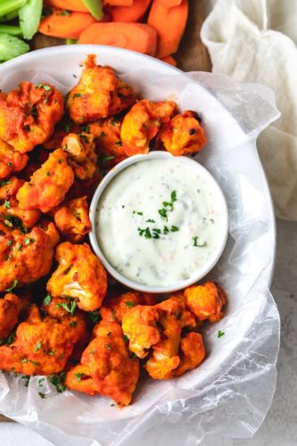 Healthy Baked Buffalo Cauliflower Bites