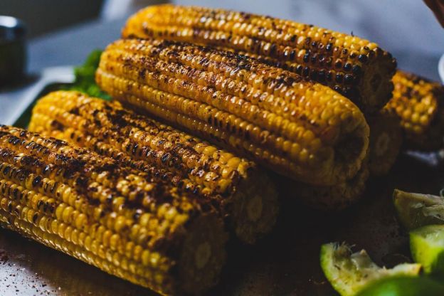 Street Style Bhutta Masala Corn - India